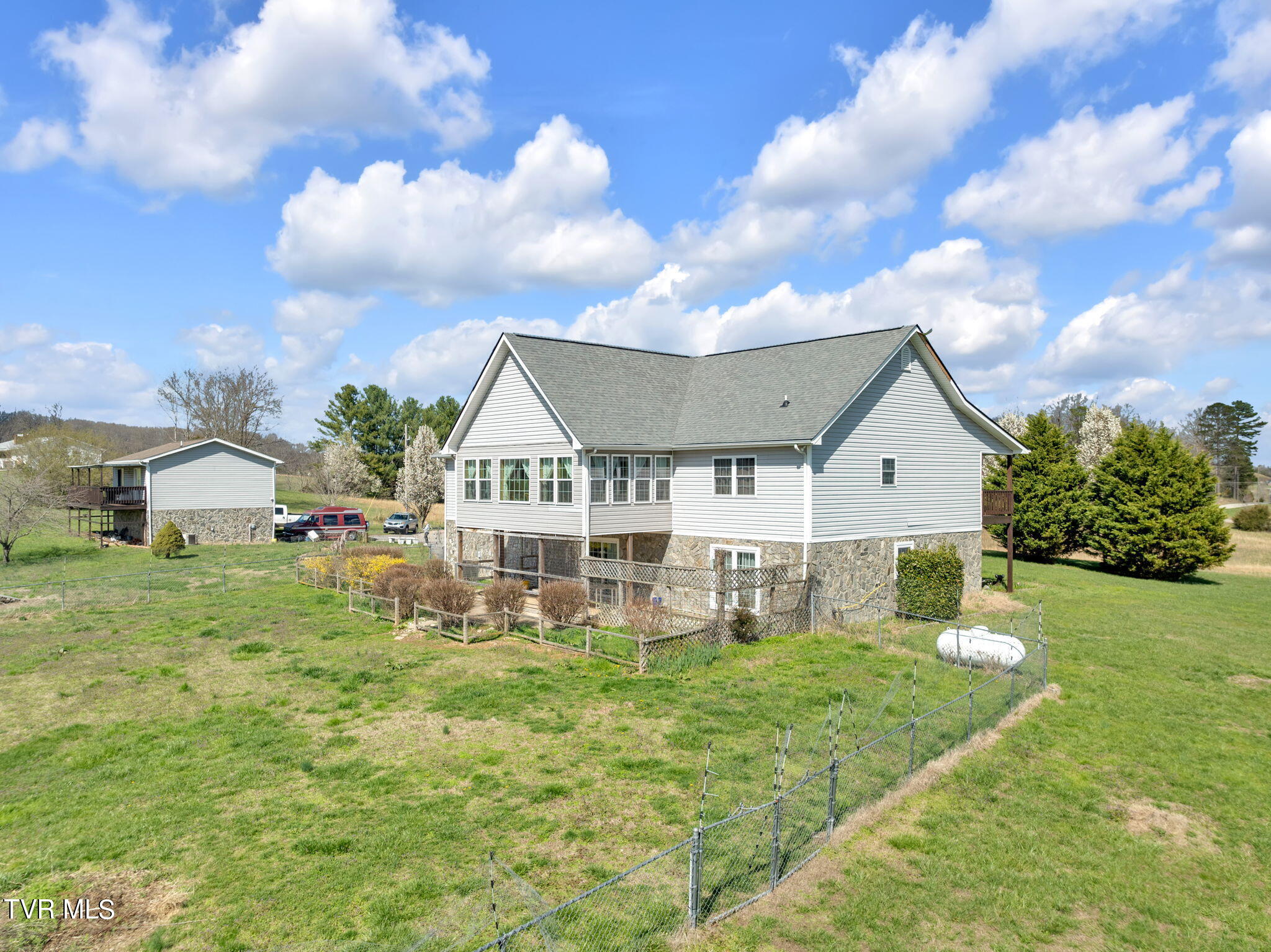 545 Mcmillian Road, Midway, Tennessee image 17