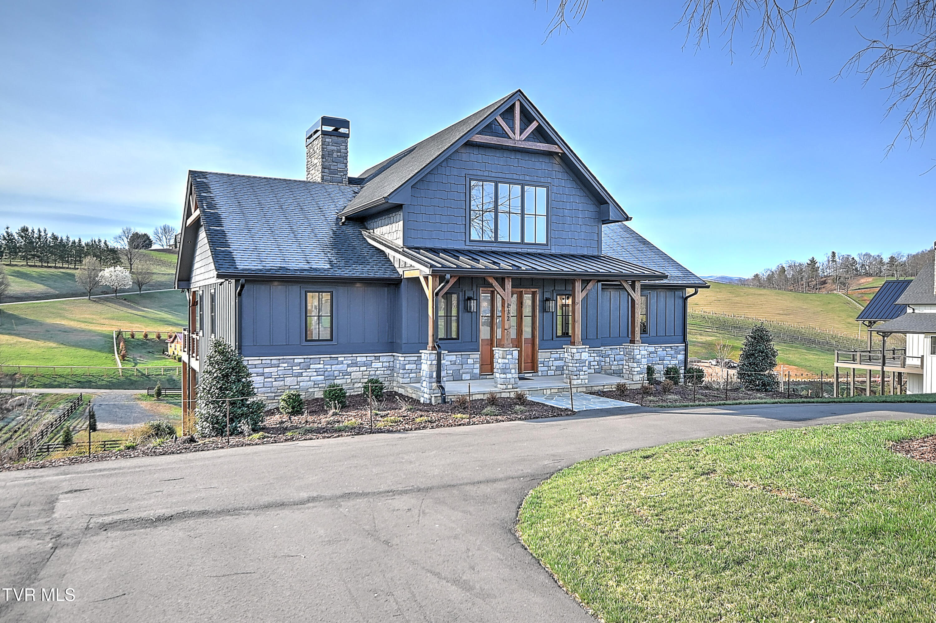 232 Farmhouse Village Trail