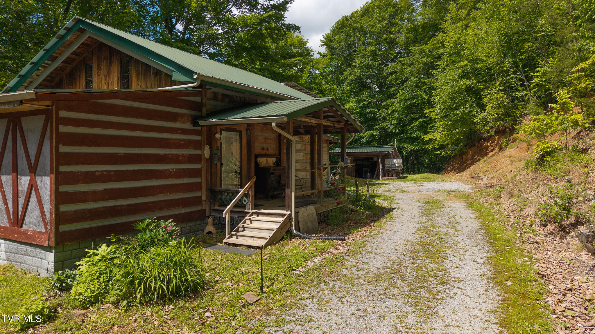 632 Jacobs Hollow Road, Sneedville, Tennessee image 1