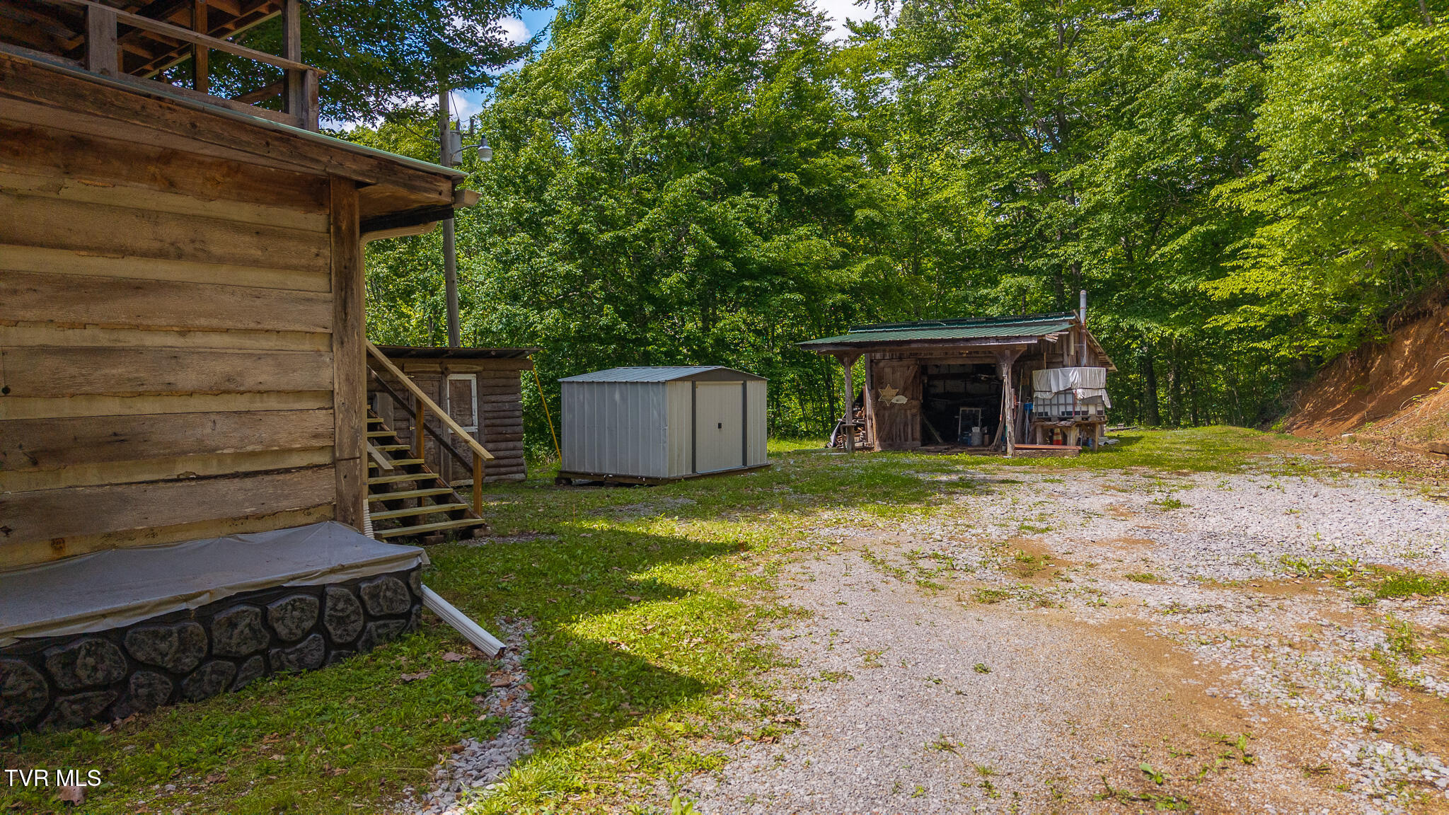 632 Jacobs Hollow Road, Sneedville, Tennessee image 5
