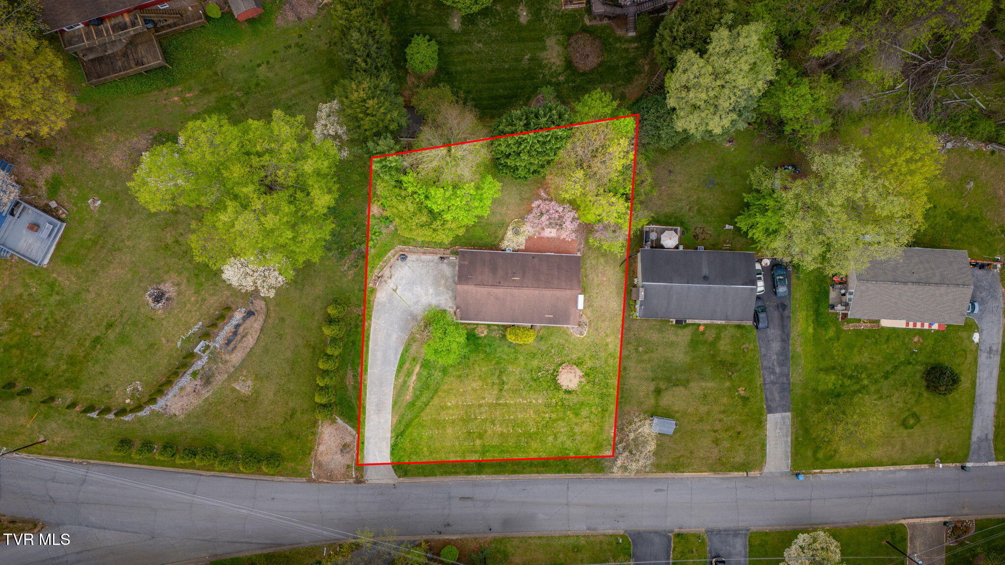 132 Lancaster Drive, Kingsport, Tennessee image 37