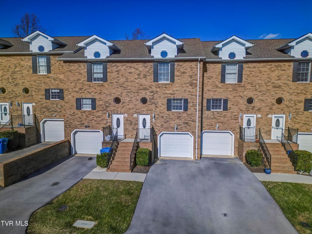 Photo of 204 Landon Trail #204, Jonesborough, TN 37659 (MLS # 9990350)