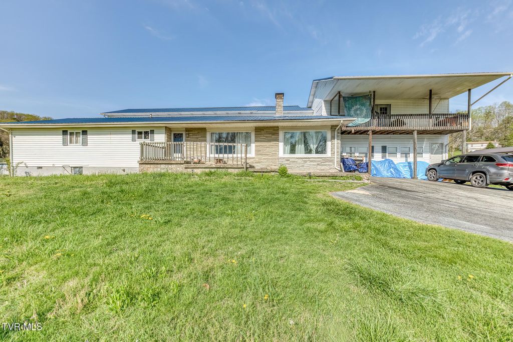 Photo of 1436 Charity Hill Road, Elizabethton, TN 37643 (MLS # 9993428)