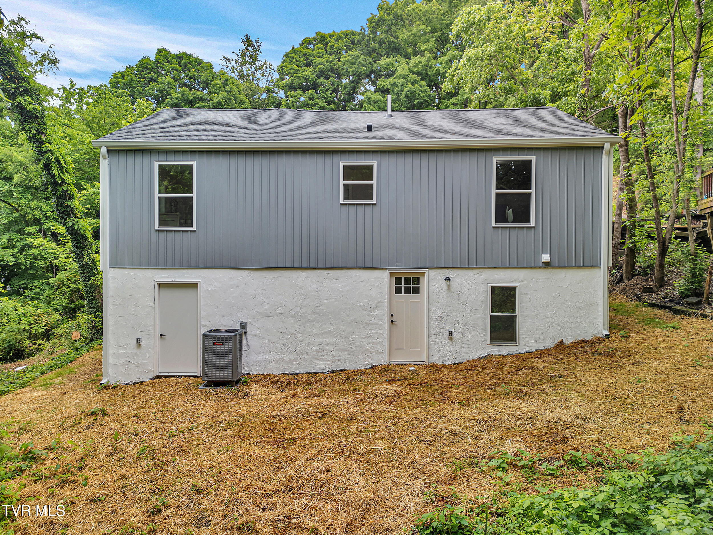 1228 Harrison Avenue, Kingsport, Tennessee image 4