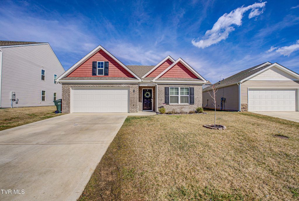 Photo of 1048 Persimmon Hollow, Greeneville, TN 37745 (MLS # 9991475)