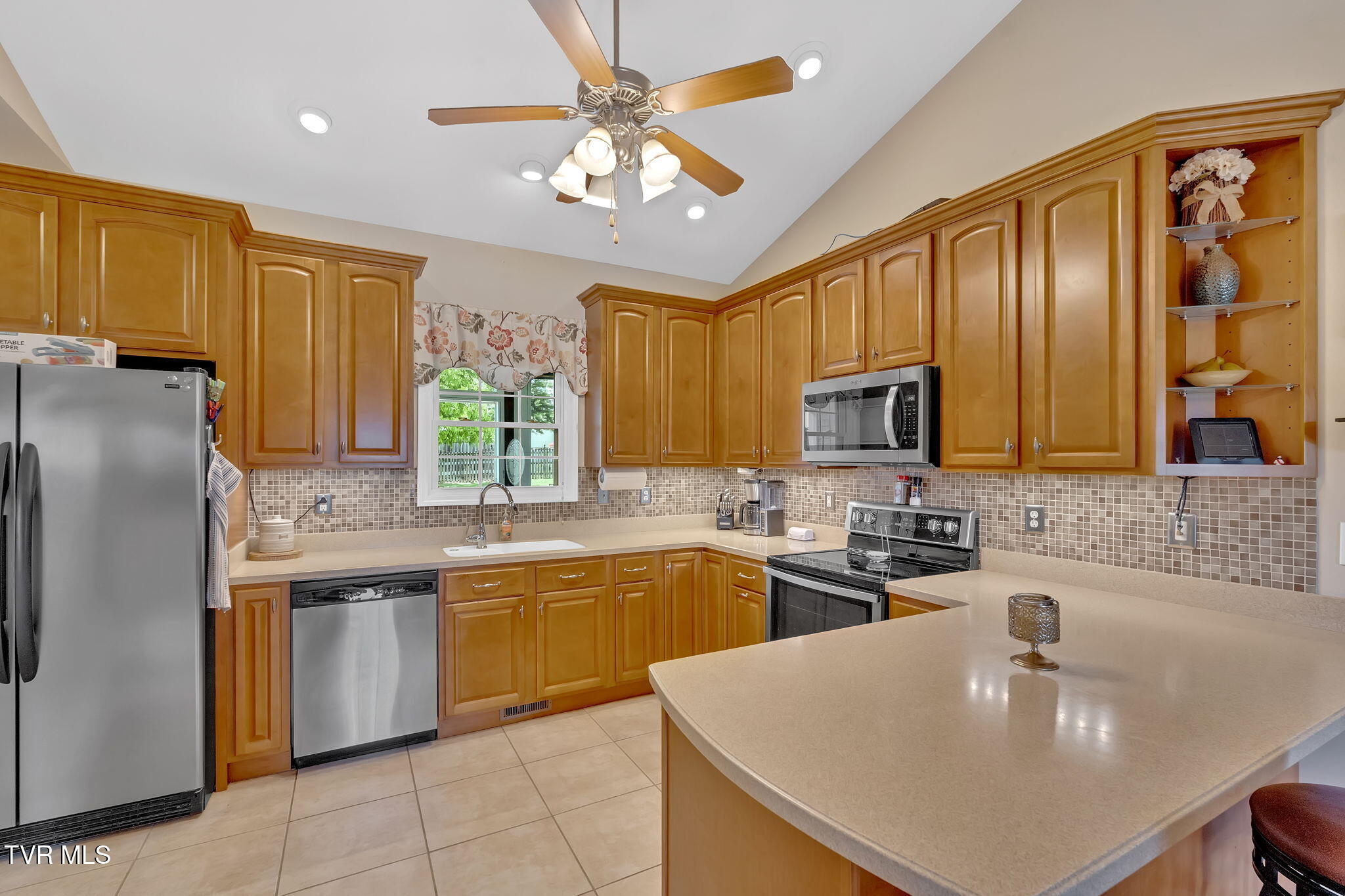 1162 Glen Abbey Way, Johnson City, Tennessee image 12
