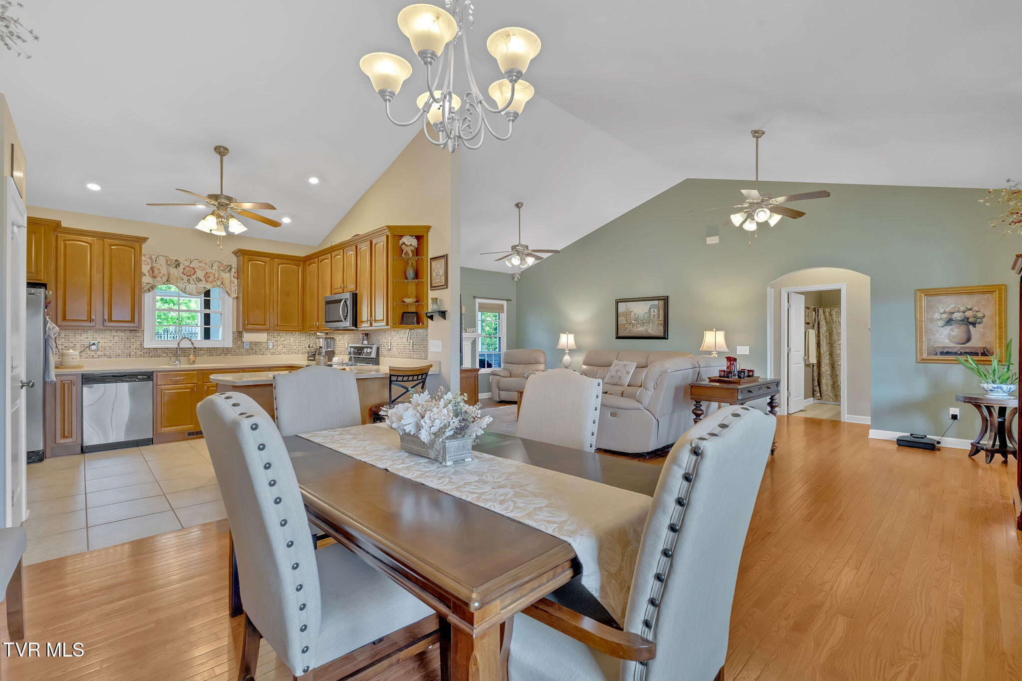 1162 Glen Abbey Way, Johnson City, Tennessee image 9