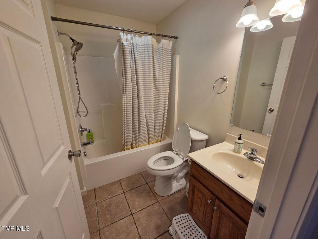 Photo of 110 Sheets Hollow Road, Johnson City, TN 37601 (MLS # 9989437)