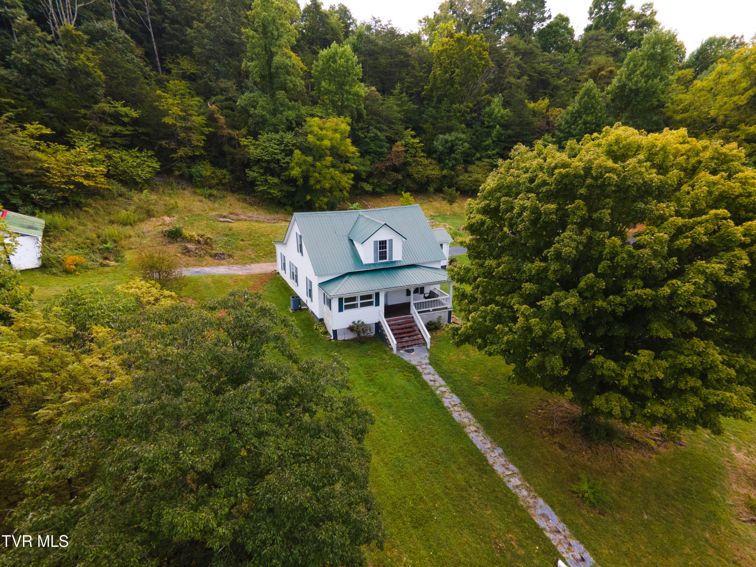 110 Charles Smith Road, Watauga, Tennessee image 35