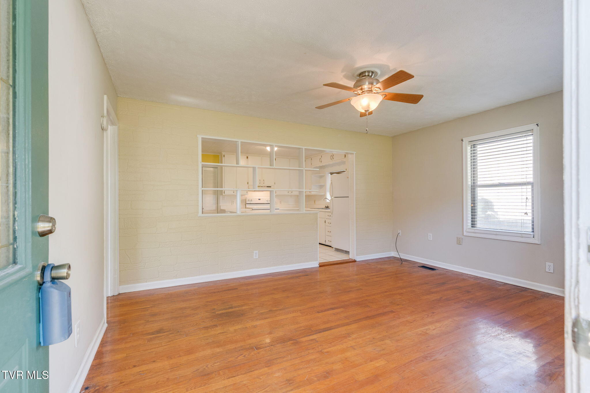 2337 Hiwassee Drive