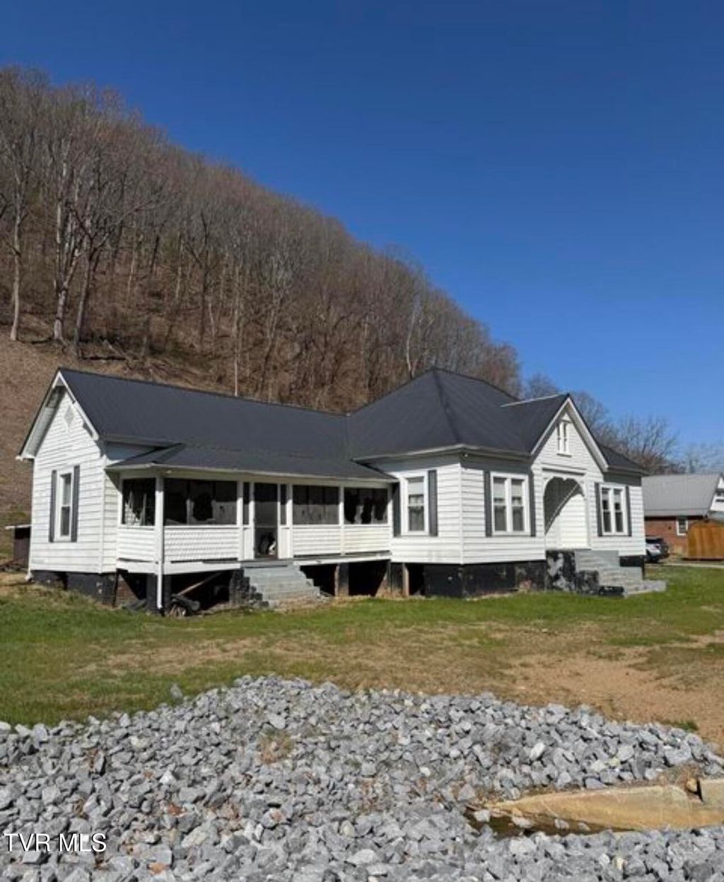 Photo of 3926 Highway 81, Jonesborough, TN 37659 (MLS # 9990617)