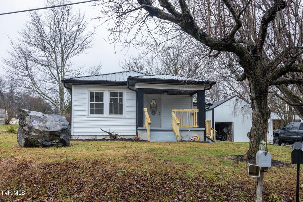 Photo of 681 Princeton Road, Johnson City, TN 37601 (MLS # 9989233)