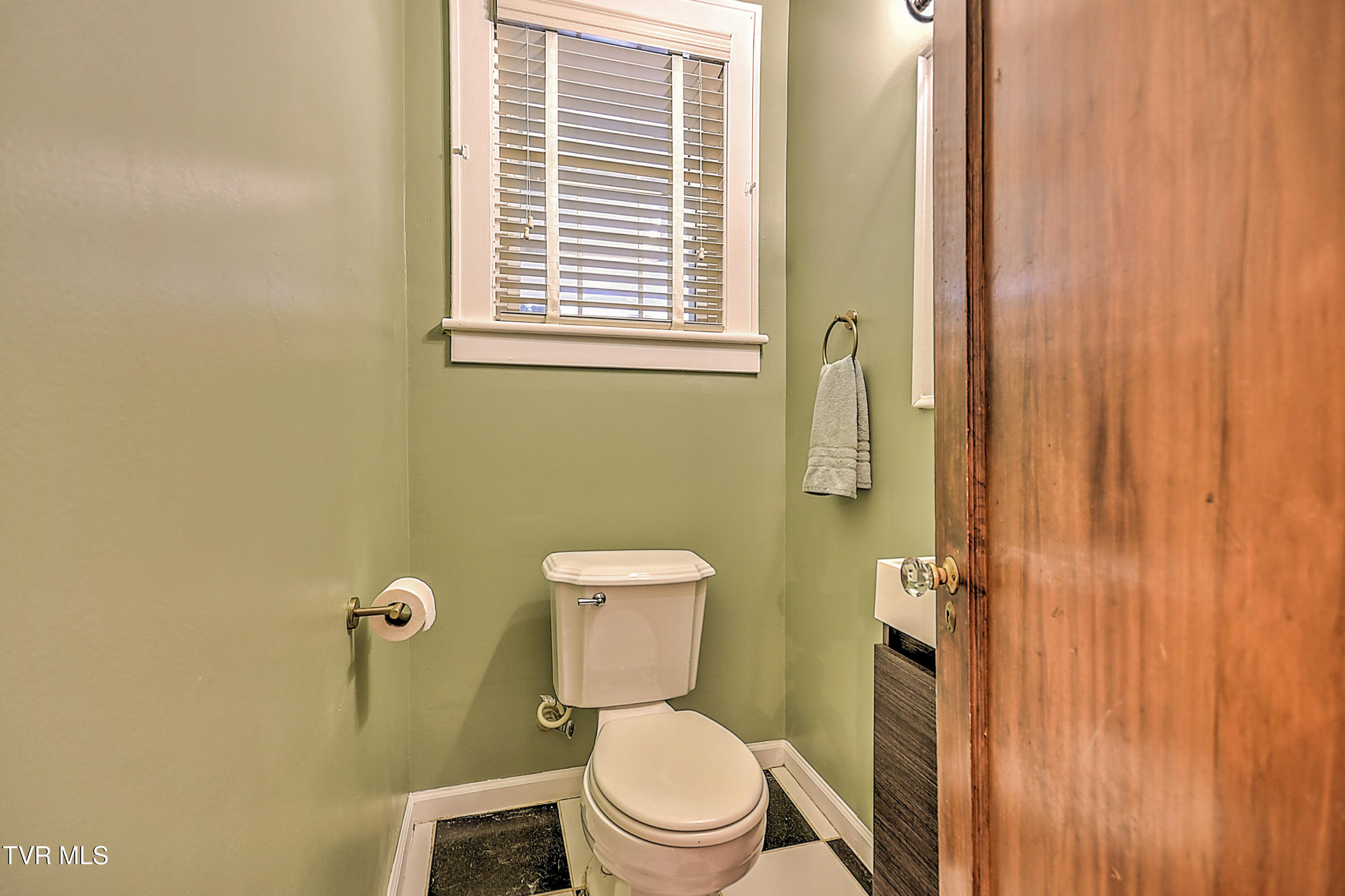 718 Arlington Avenue, Bristol, Virginia image 20