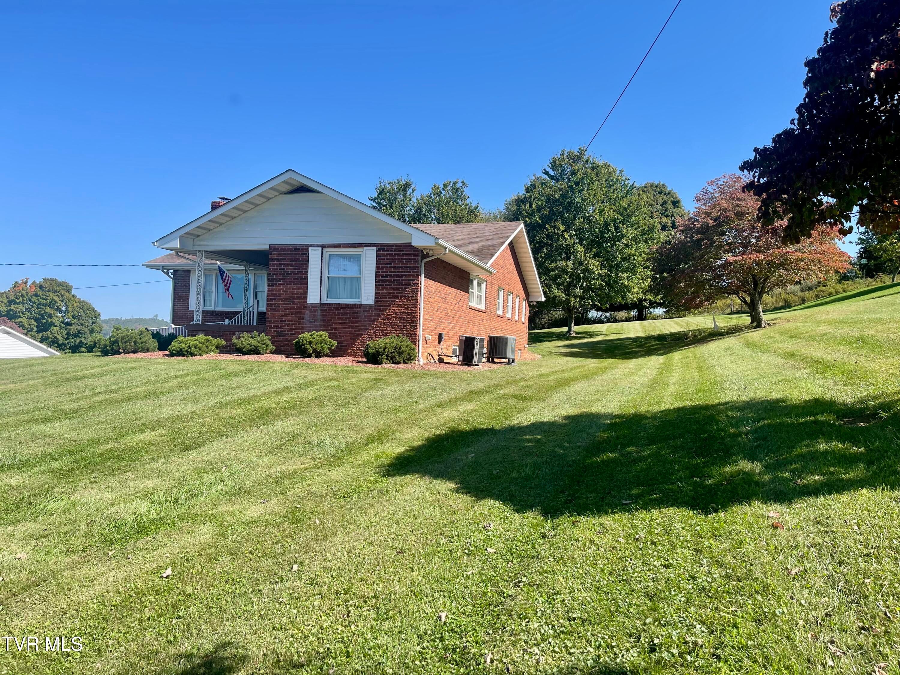 237 Woodland Drive