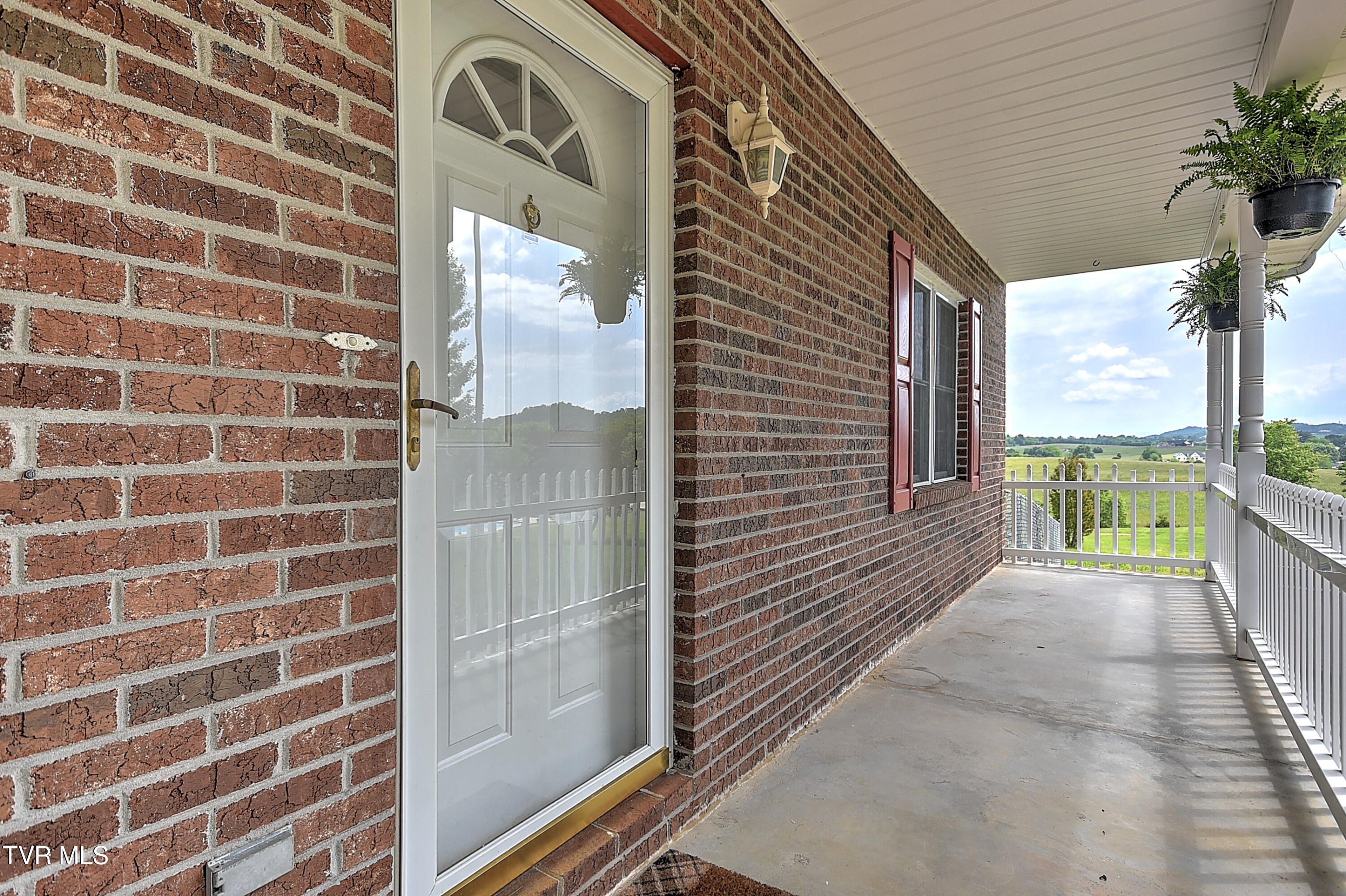 189 Taylor Drive, Piney Flats, Tennessee image 7