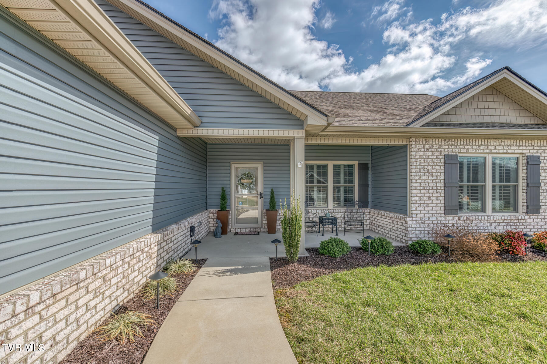 114 Ervin Loop, Erwin, Tennessee image 5