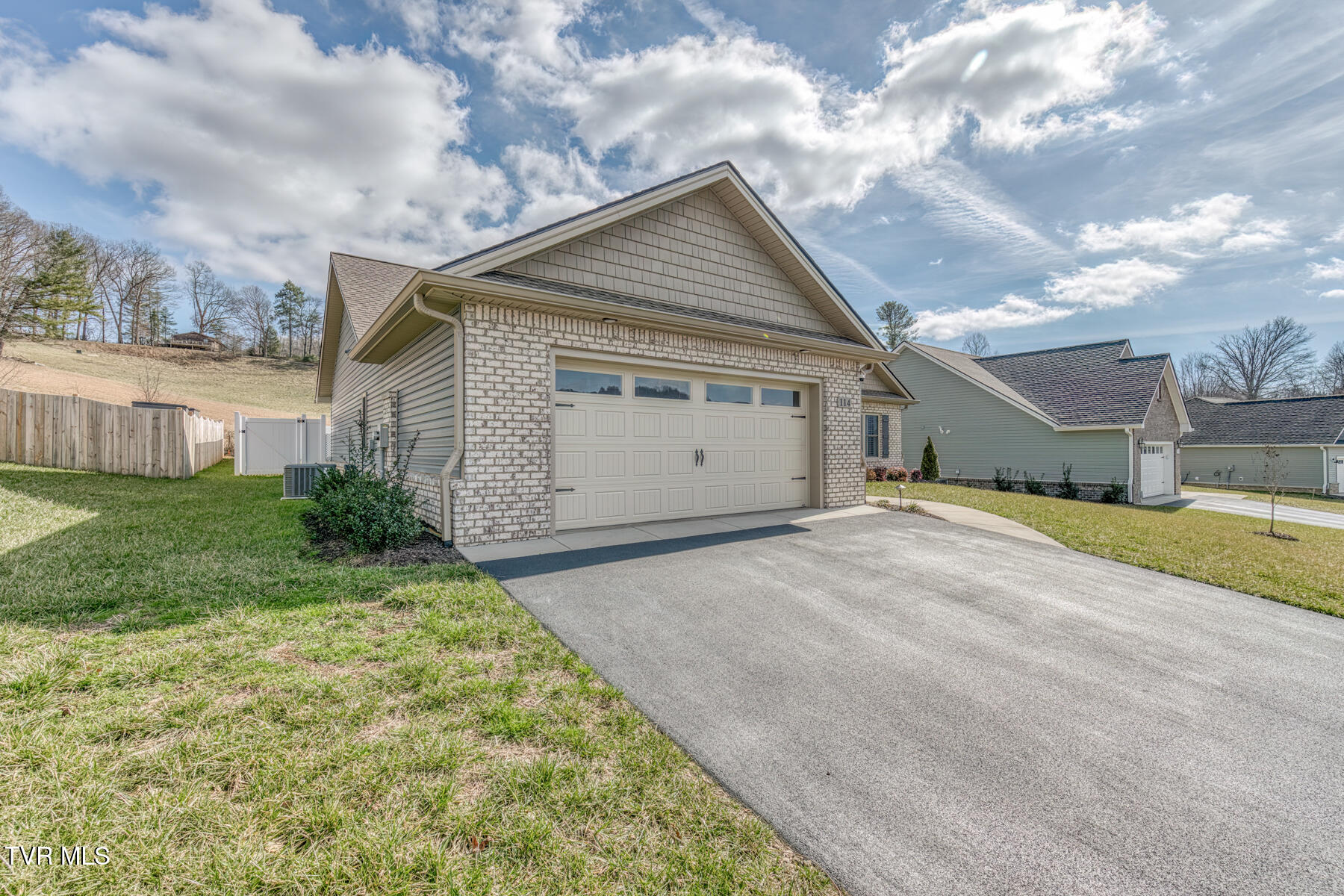 114 Ervin Loop, Erwin, Tennessee image 36