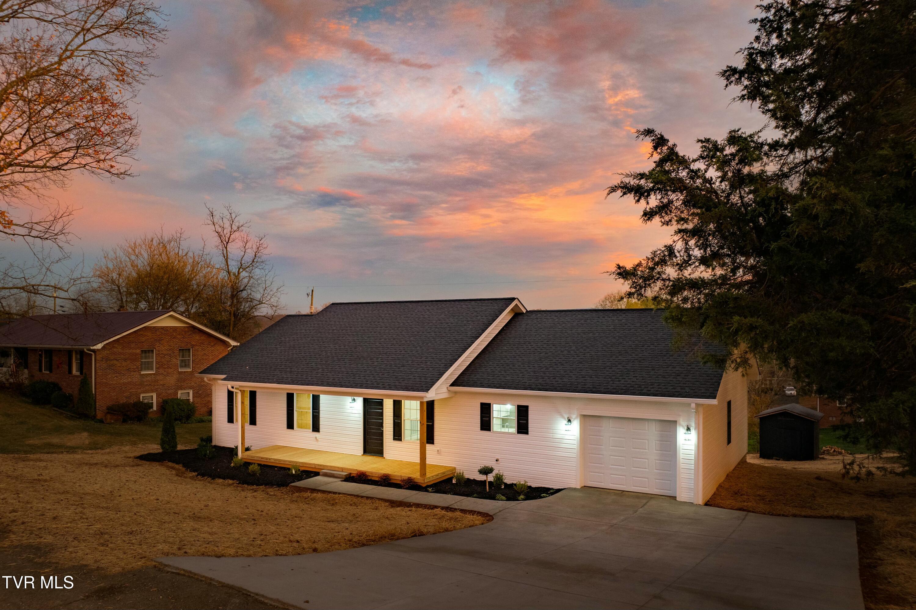 17288 Rim Road, Abingdon, Virginia image 3