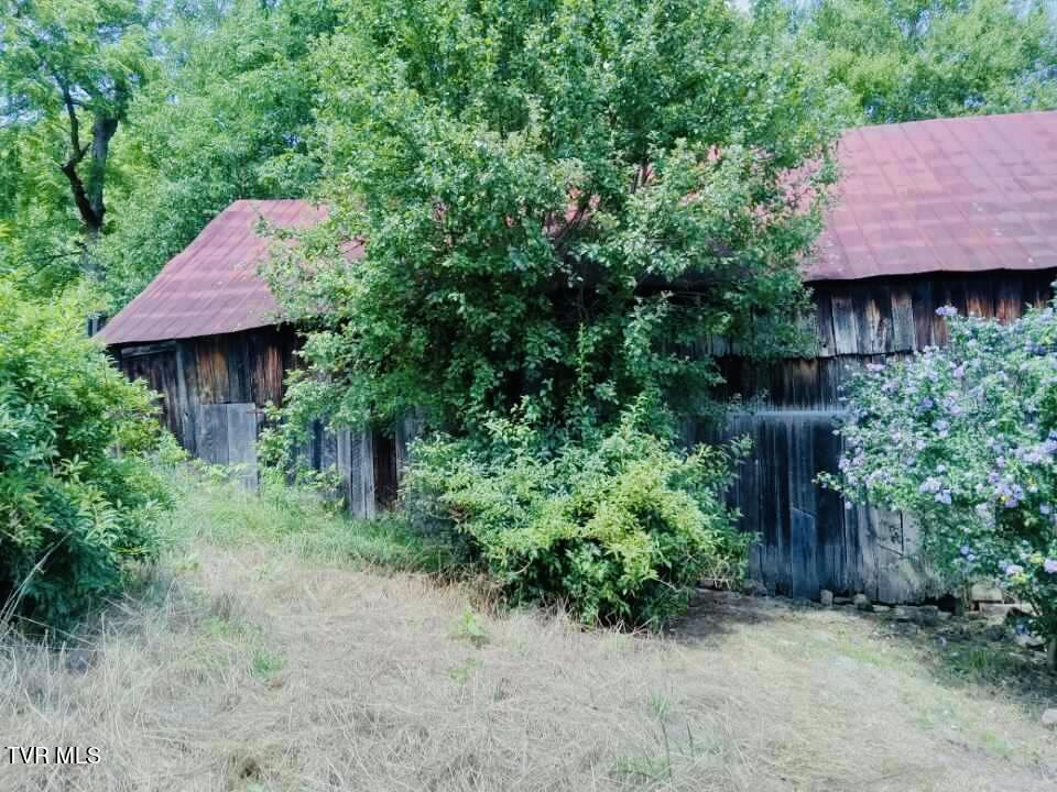 10702 Redbud Highway, Honaker, Virginia image 25