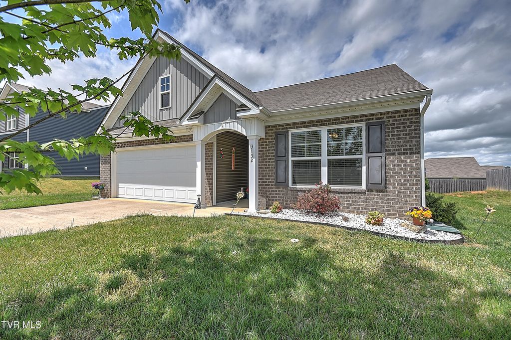 Photo of 3132 Phillips Way, Kingsport, TN 37664 (MLS # 9994615)