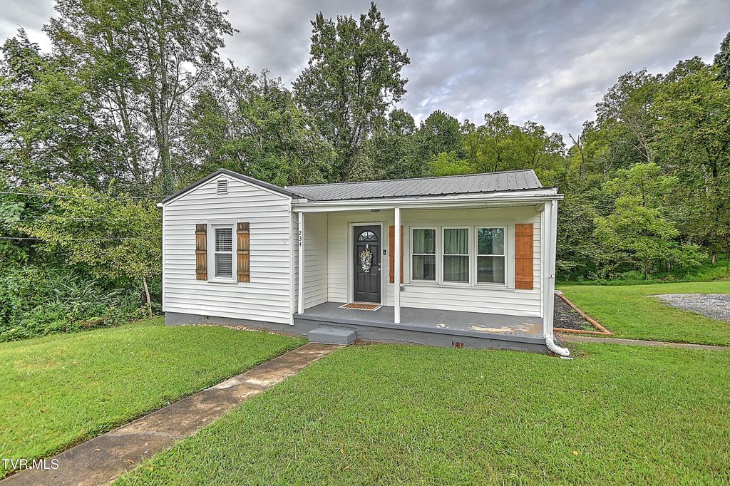 Photo of 234 Gale Avenue, Kingsport, TN 37660 (MLS # 9985500)