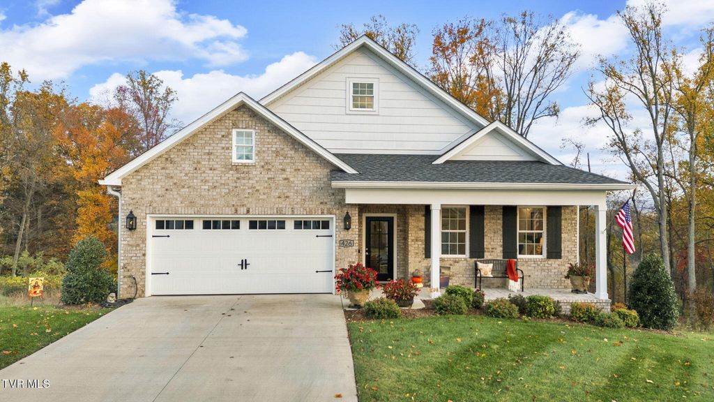 Photo of 426 English Ivy Trail, Jonesborough, TN 37659 (MLS # 9992175)