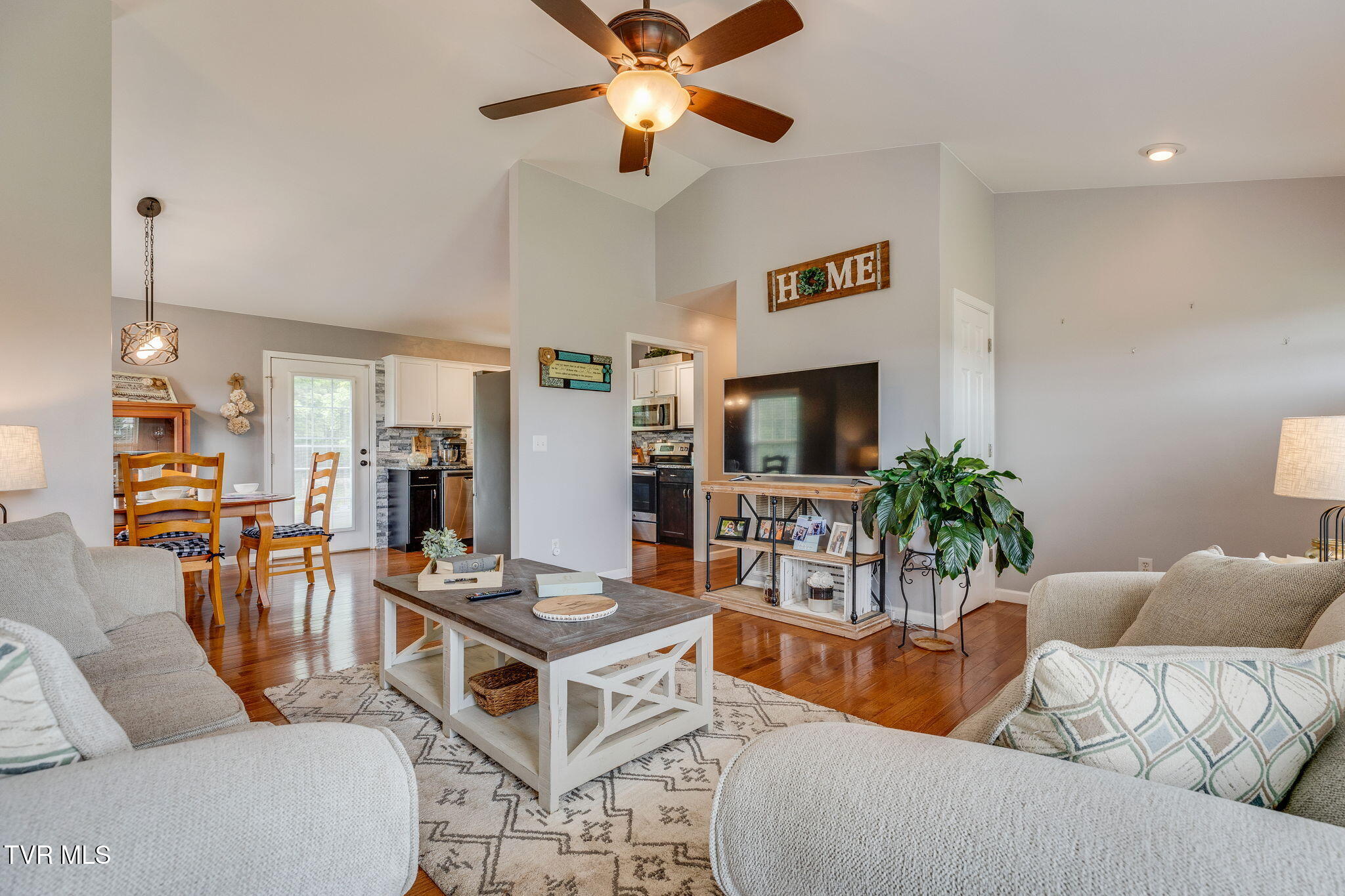 302 Maple Ridge Drive, Jonesborough, Tennessee image 7