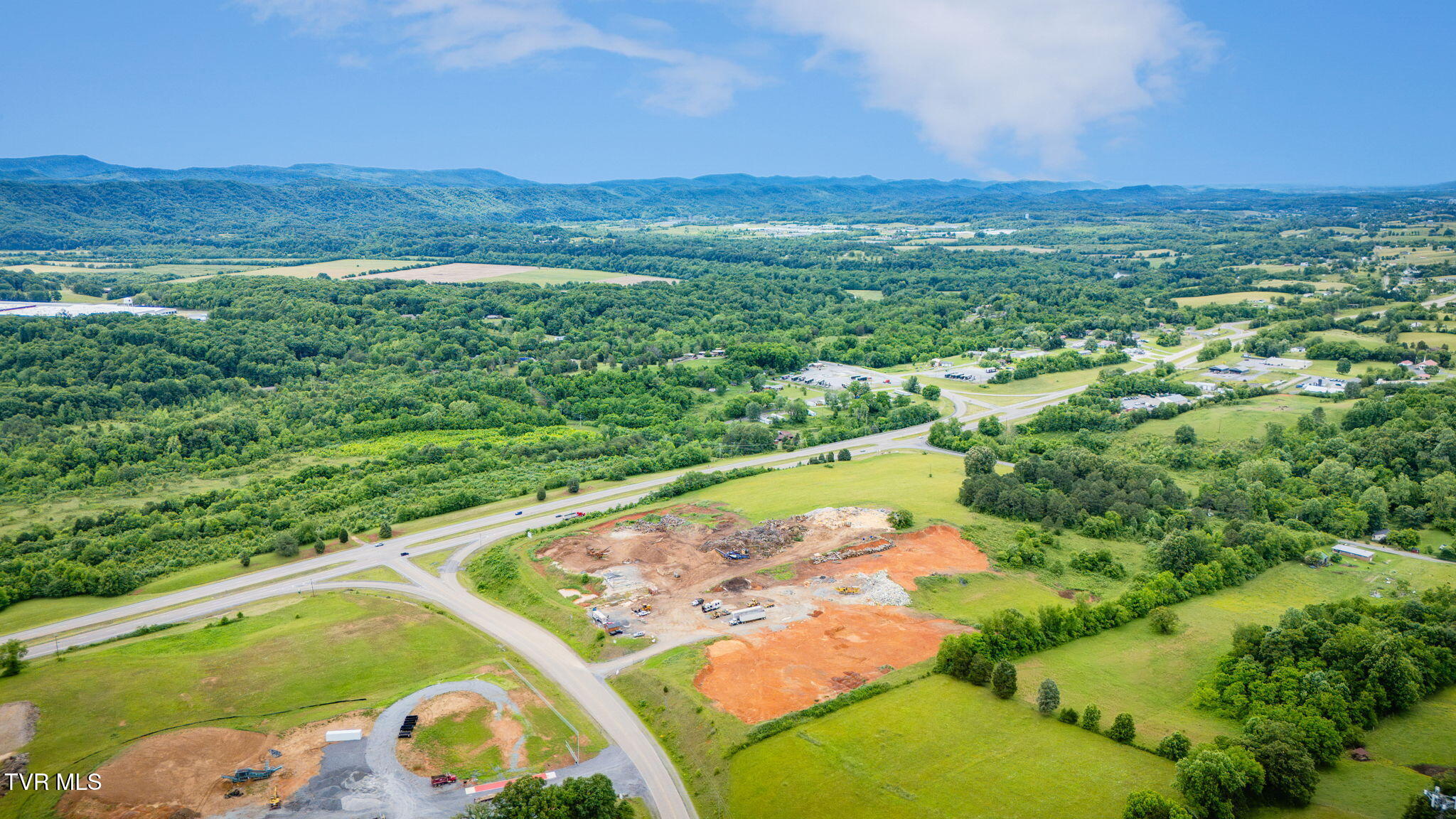 127 Bradley Creek Road, Surgoinsville, Tennessee image 8