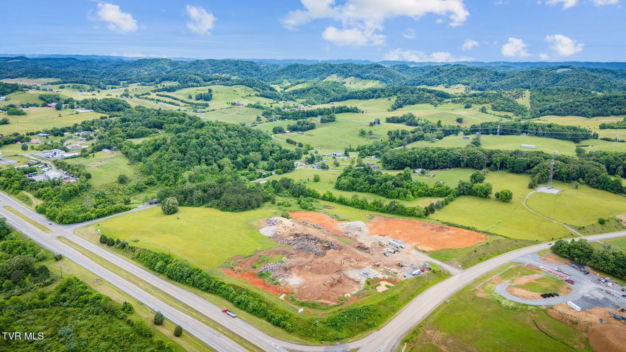 127 Bradley Creek Road, Surgoinsville, Tennessee image 6