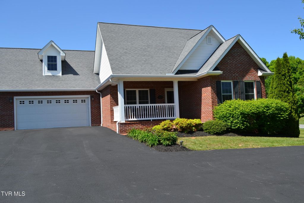 Photo of 20299 Millbrook Drive #7b, Abingdon, VA 24211 (MLS # 9994546)