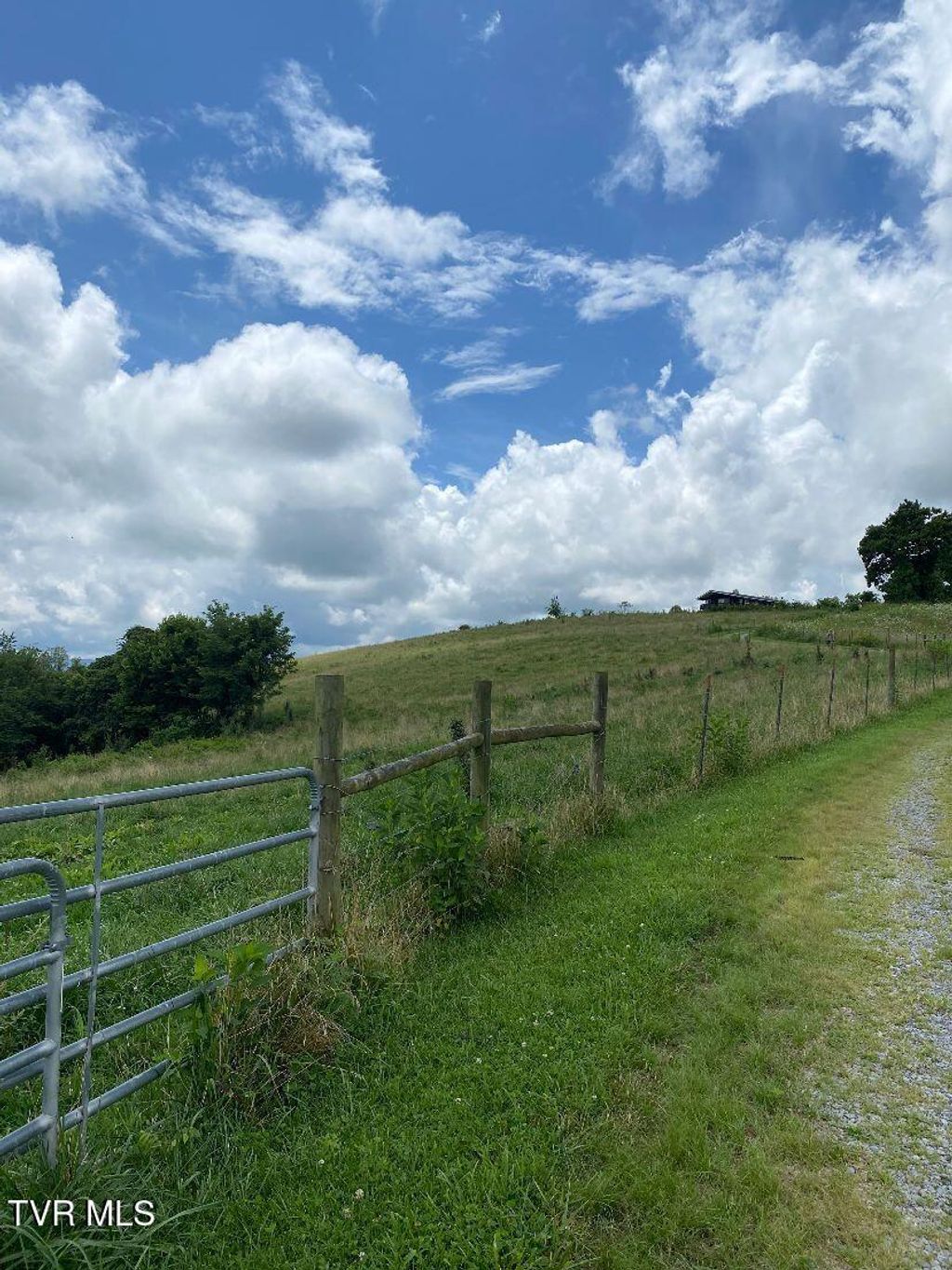 Photo of 00 Gillis Trail, Jonesville, VA 24263 (MLS # 9988666)