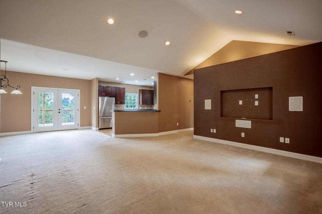 Photo of 3907 Skyland Drive, Kingsport, TN 37664 (MLS # 9999047)
