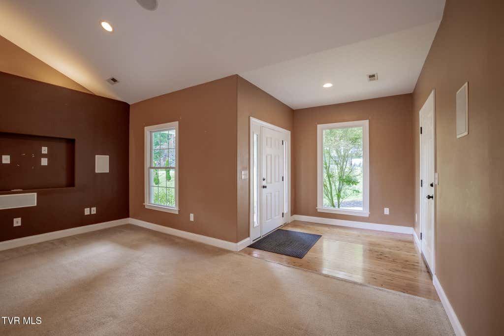Photo of 3907 Skyland Drive, Kingsport, TN 37664 (MLS # 9999047)