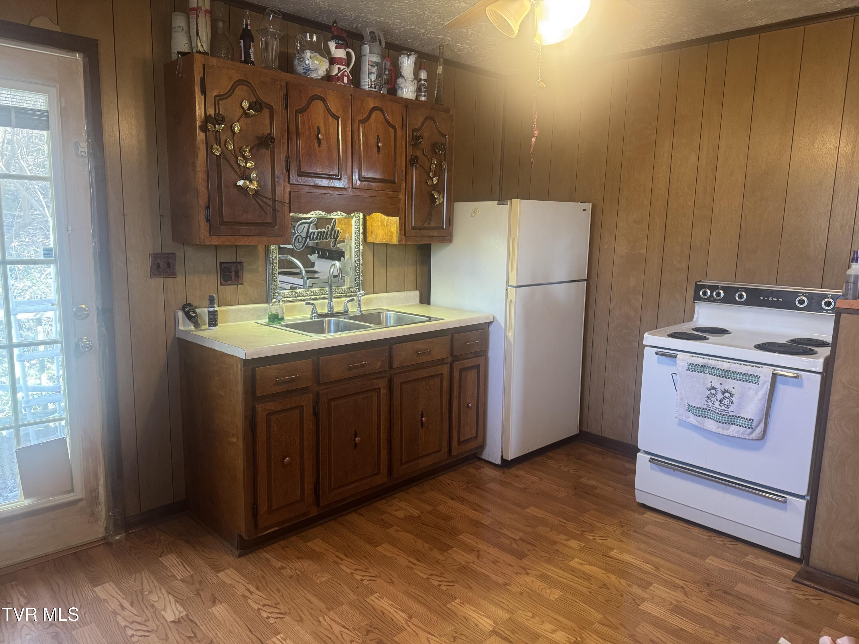 173 Deloach Road, Elizabethton, Tennessee image 18