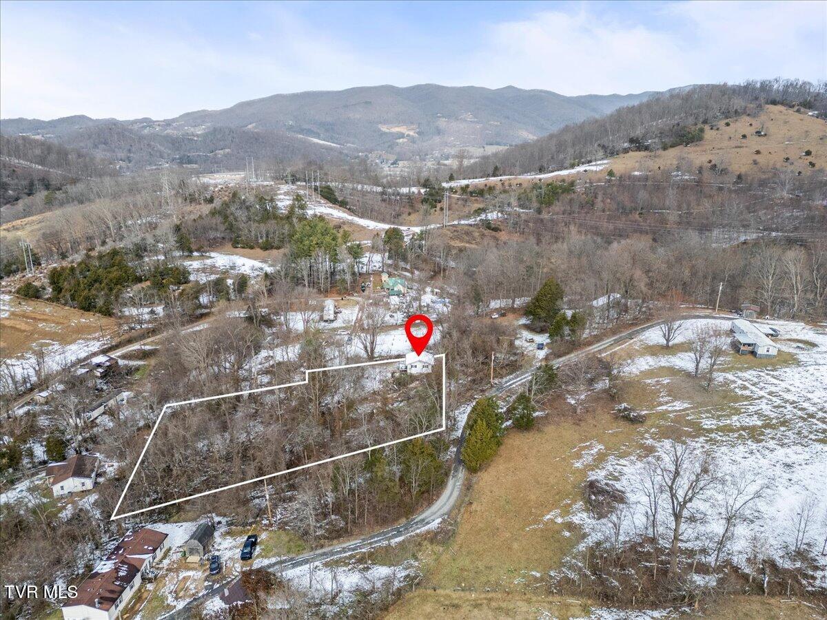 173 Deloach Road, Elizabethton, Tennessee image 3