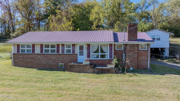 108 MALONE DR, JONESBOROUGH, TN 37659 - Image 9f706ff07b5eb3bb45198bcf1979bd14/283973202