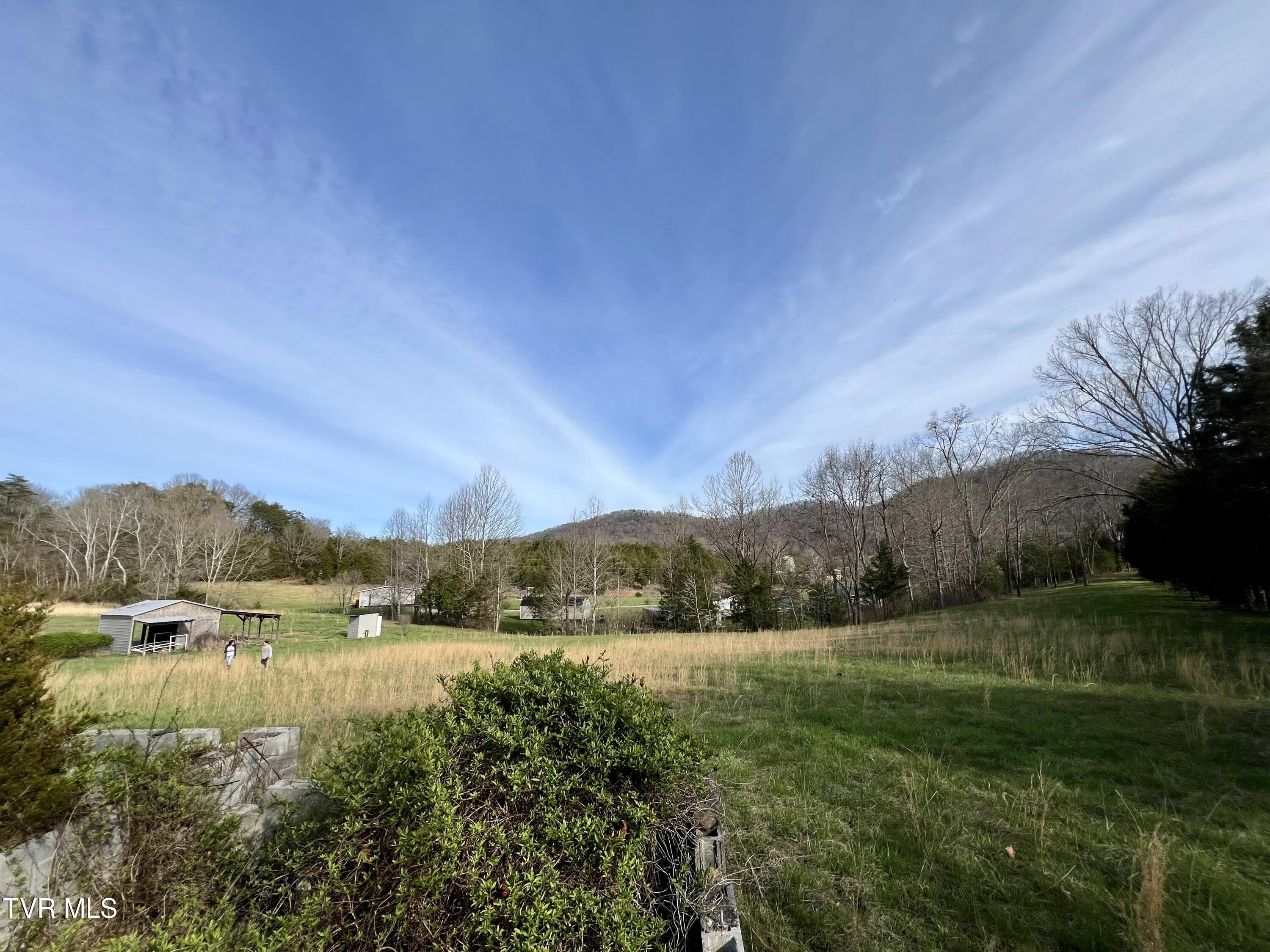 Lovin Road, Mooresburg, Tennessee image 7