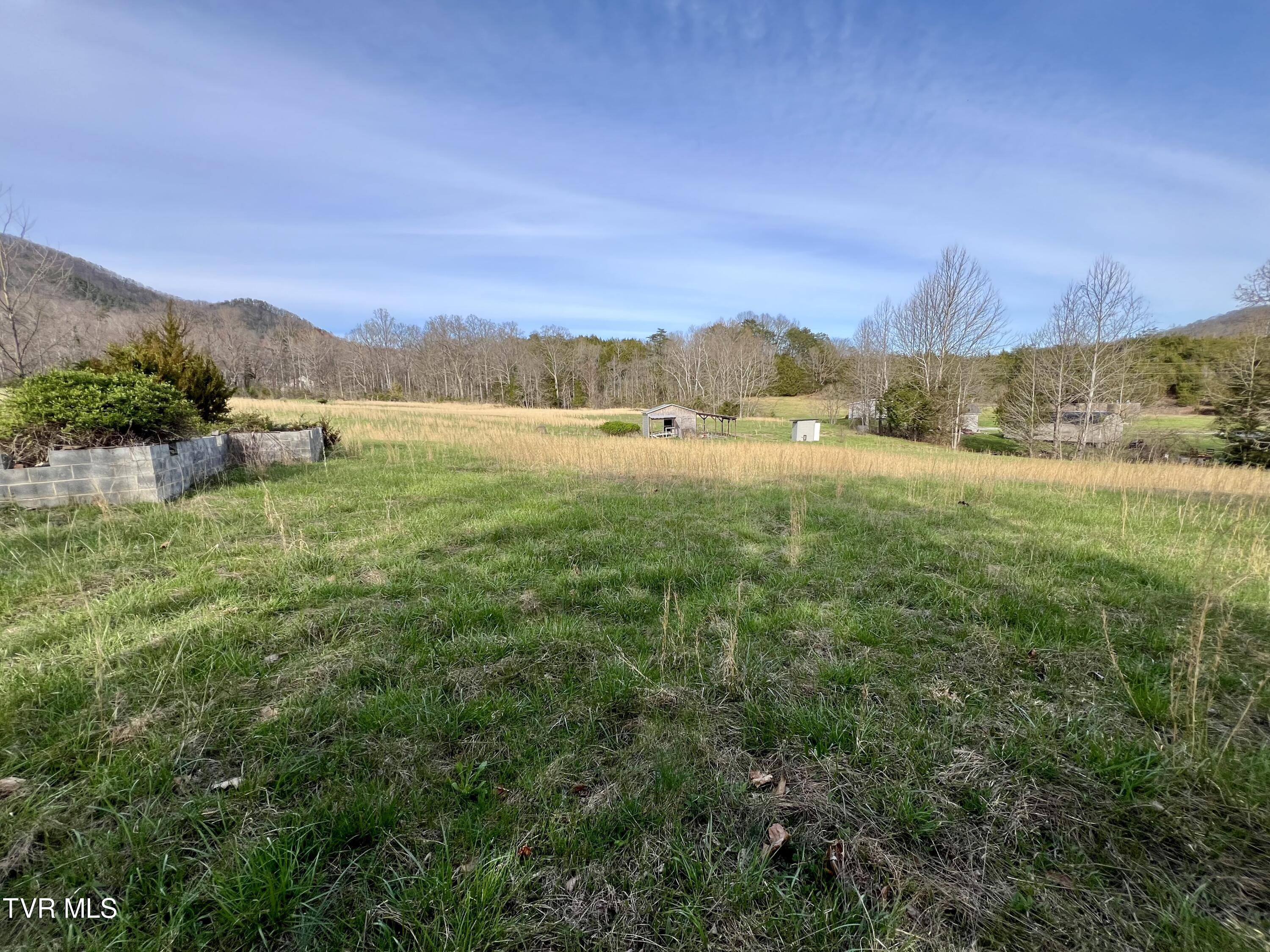 Lovin Road, Mooresburg, Tennessee image 5