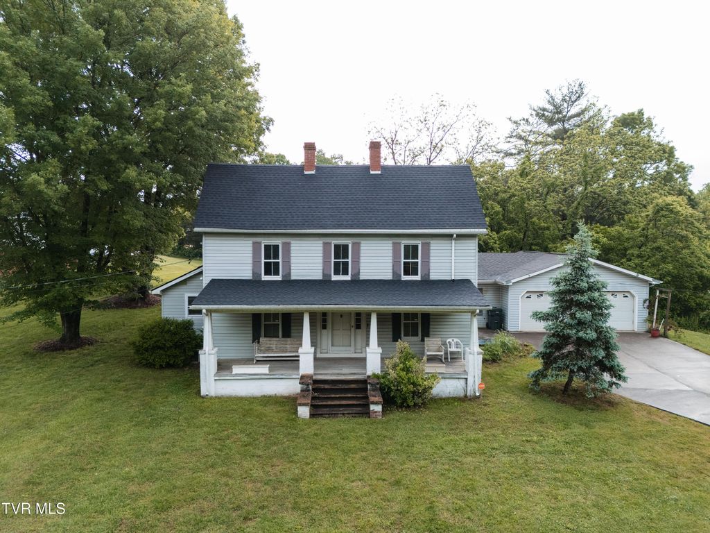 Photo of 380 Oak Grove Road, Johnson City, TN 37615 (MLS # 9980173)