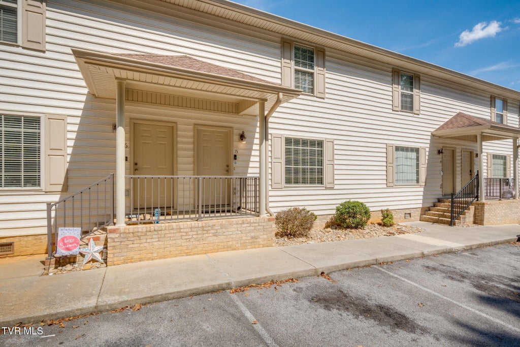 Photo of 563 Boring Chapel Road #Apt 15, Johnson City, TN 37615 (MLS # 10000759)