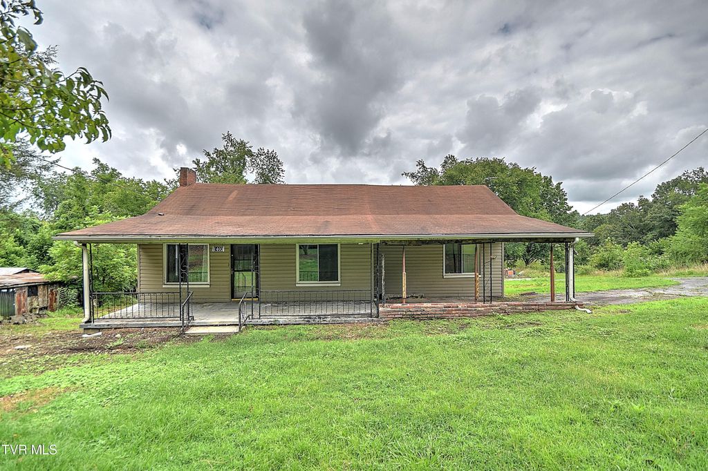 Photo of 1403 Bristol Caverns Highway, Bristol, TN 37620 (MLS # 9990583)