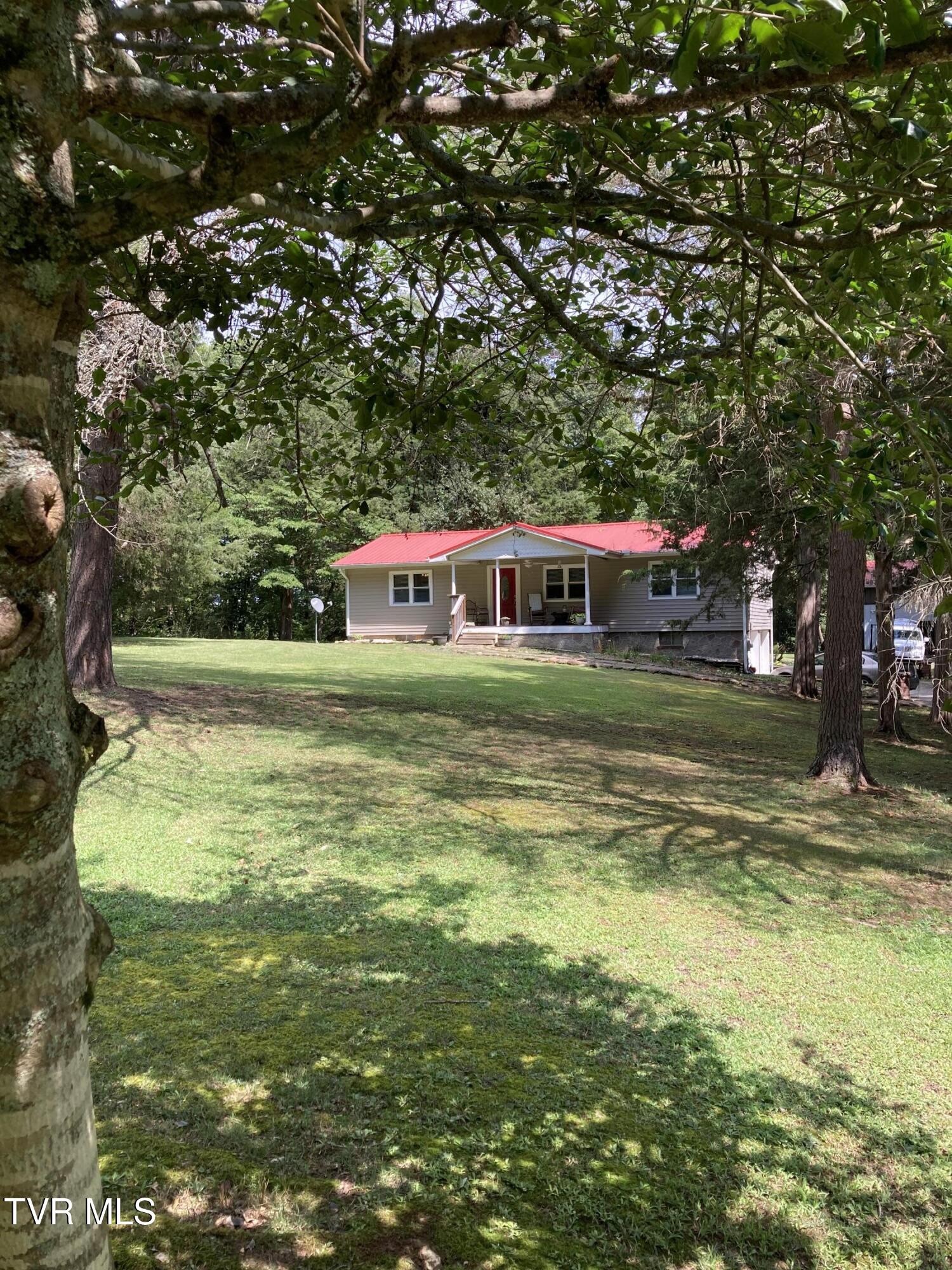 1320 Brady Road, Newport, Tennessee image 9
