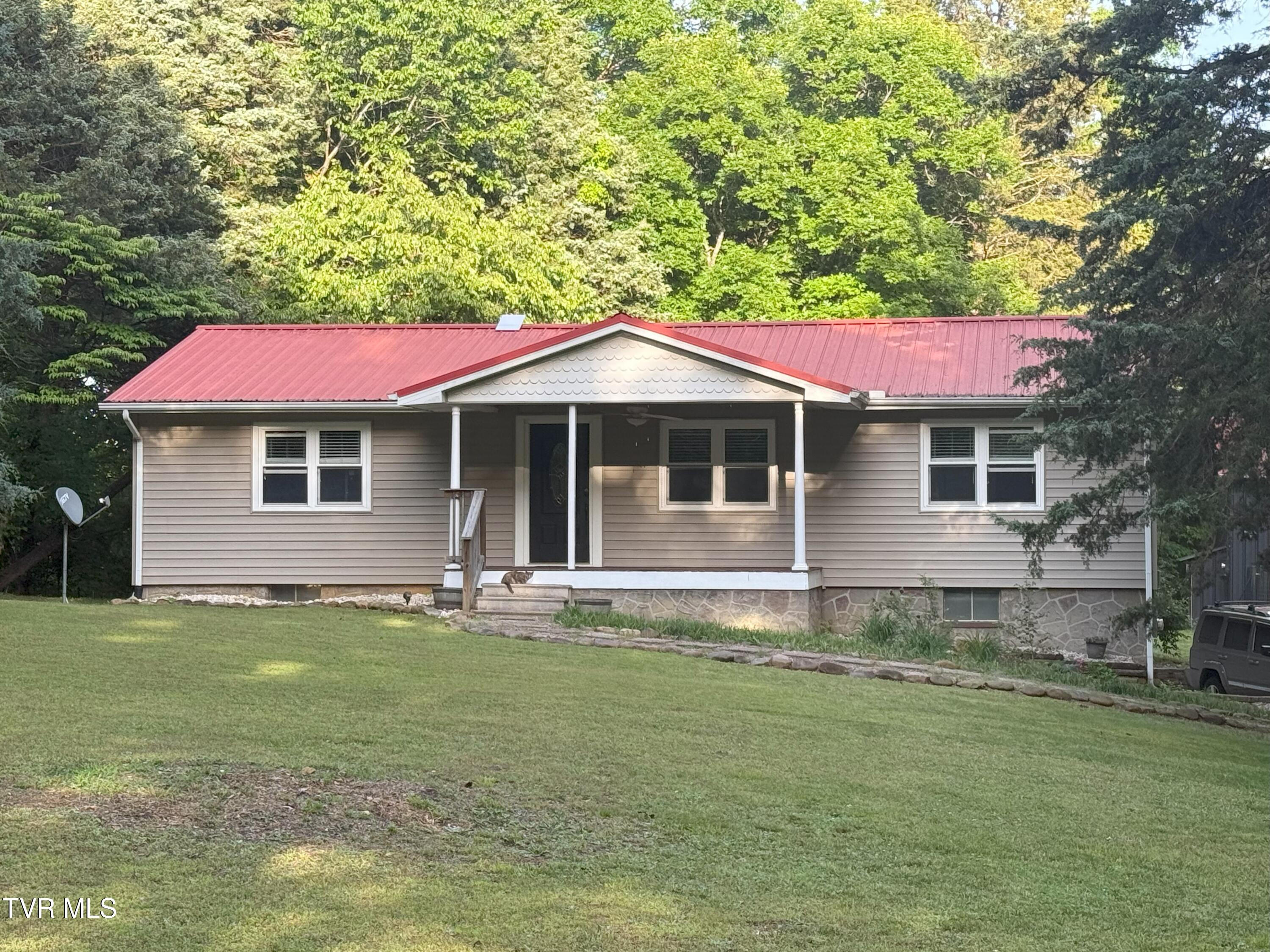 1320 Brady Road, Newport, Tennessee image 1