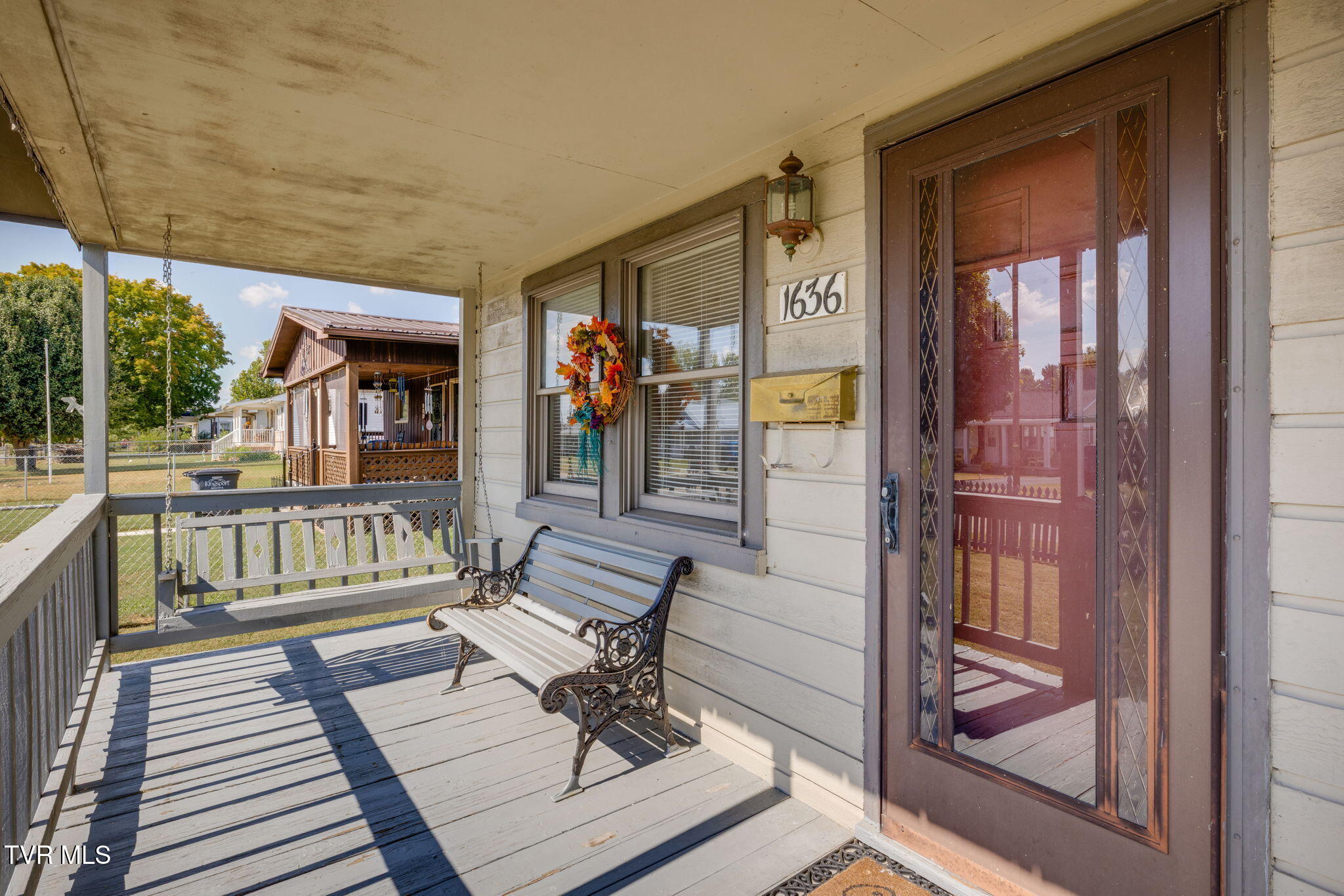 1636 Redwood Drive