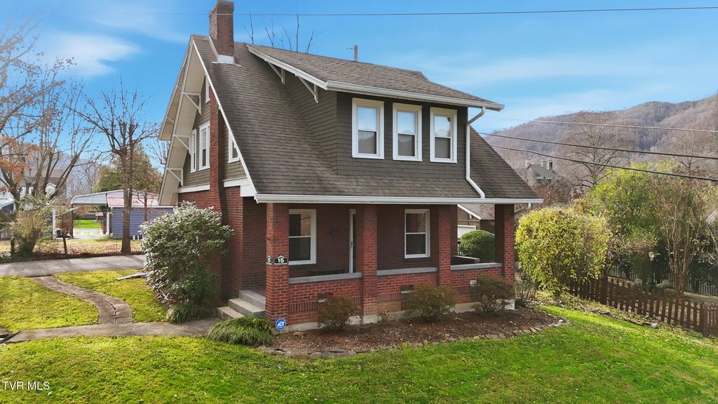 Photo of 15 Proctor Circle, Big Stone Gap, VA 24219 (MLS # 9988797)