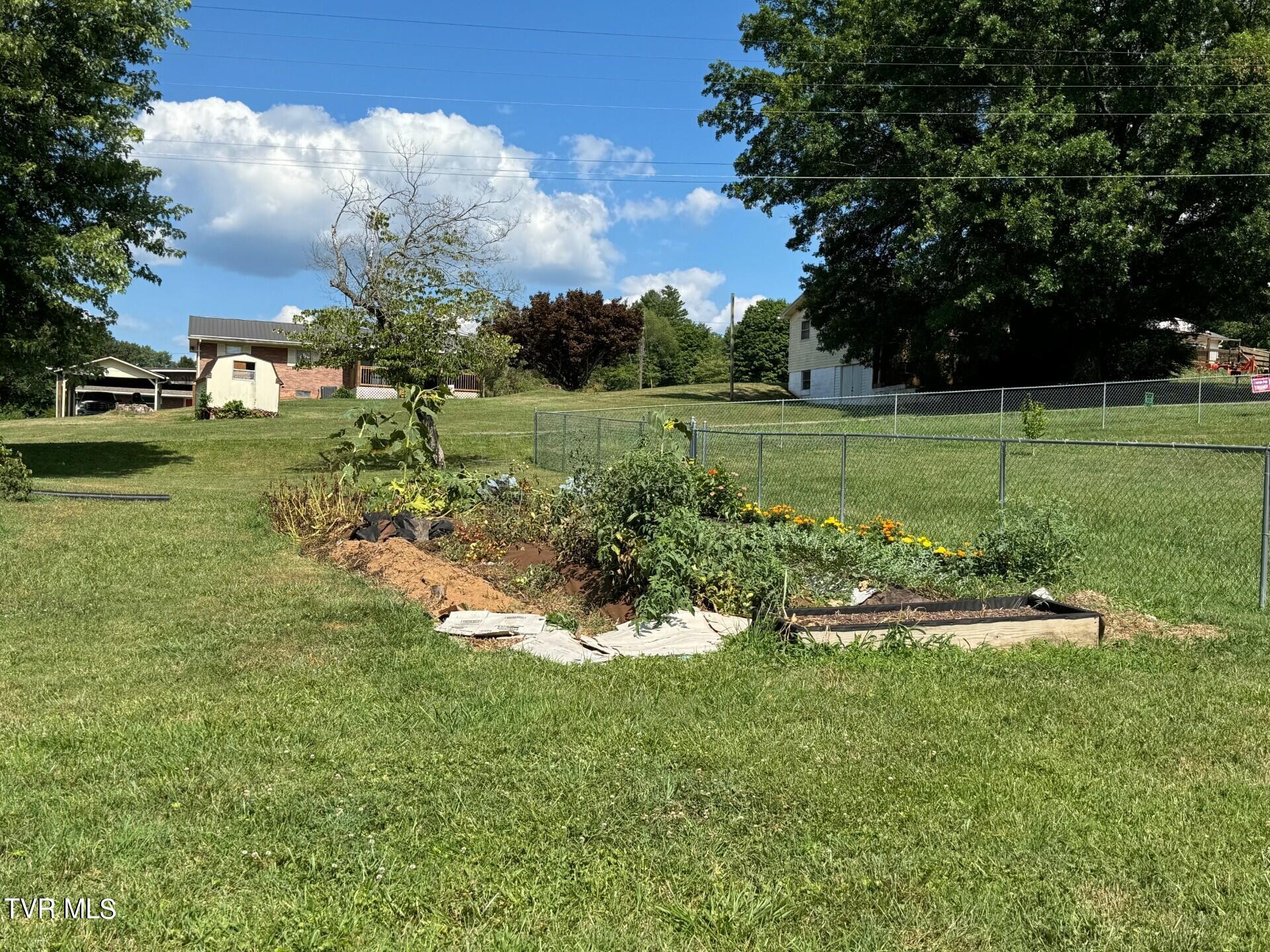 322 Holmes Street, Jonesville, Virginia image 7