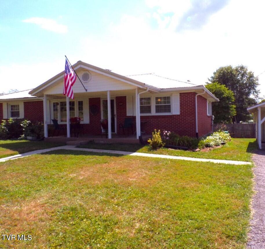 322 Holmes Street, Jonesville, Virginia image 2