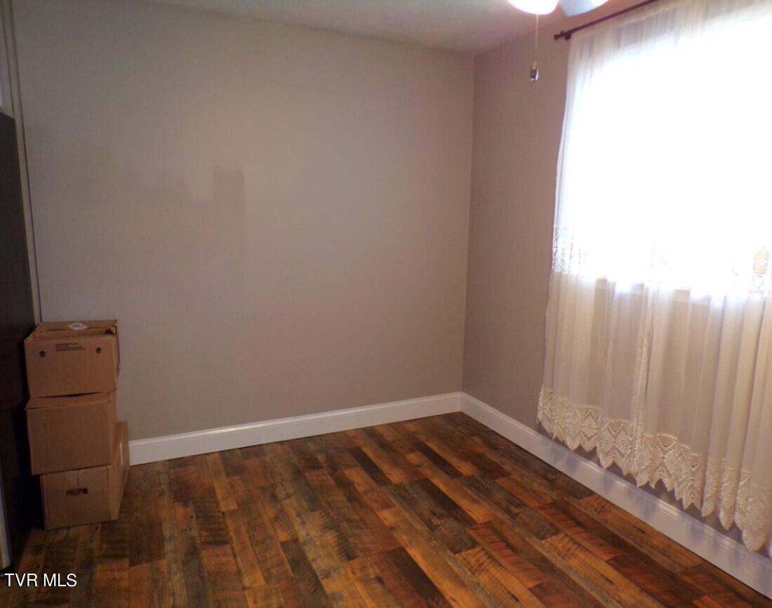 322 Holmes Street, Jonesville, Virginia image 14