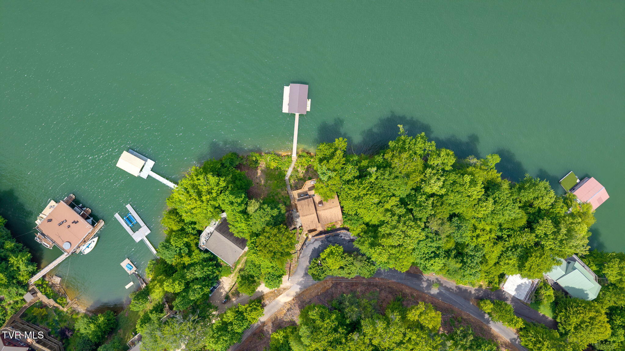 310 Cove Ridge Lane, Butler, Tennessee image 12