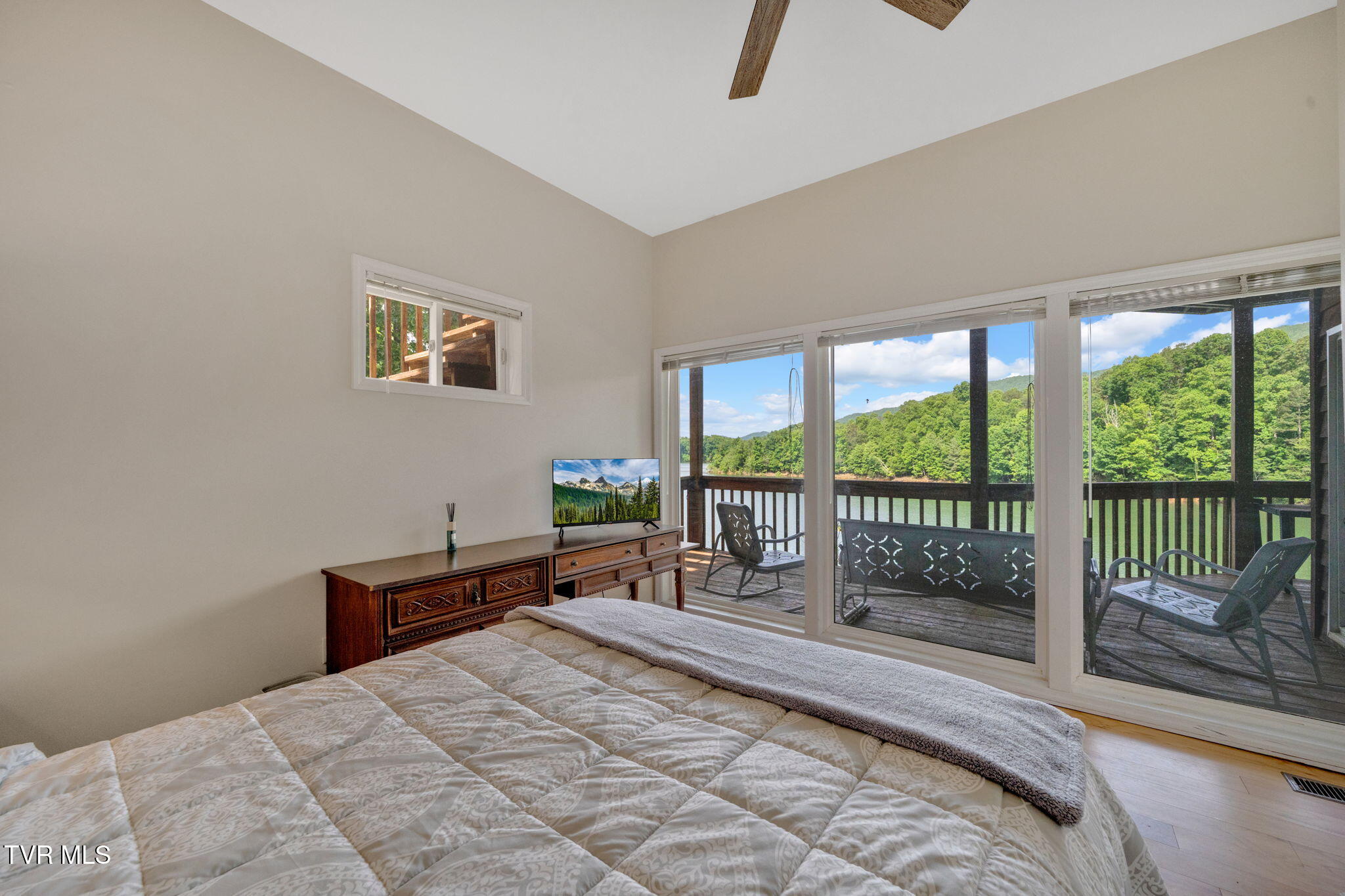 310 Cove Ridge Lane, Butler, Tennessee image 23